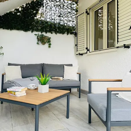 Pina Hvar Garden - Center * フヴァル